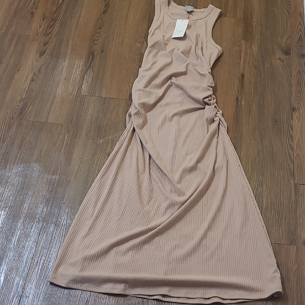 a new day Sleeveless Ribbed Maxi Dress in Blush Tan